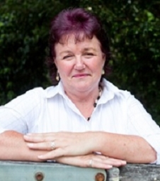 Lyn Halliday Lyn Halliday